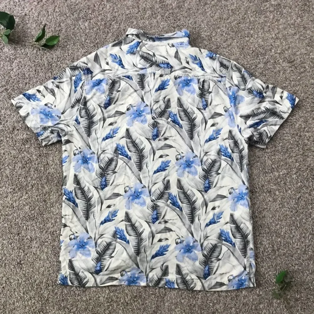 Tommy Bahama Medium Button Up Short Sleeve Patterned Blue Flower Shirt